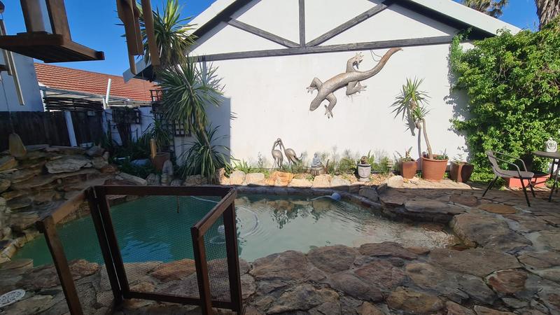 2 Bedroom Property for Sale in Rugby Western Cape